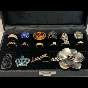 100+ Piece Jewelry~Craft~Repurpose~
Create~Upcycle Ring Lot